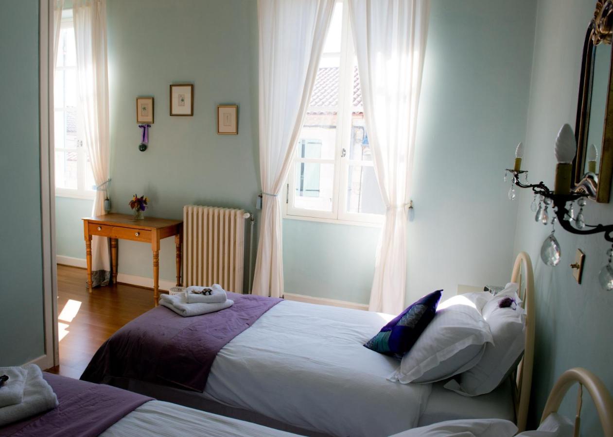 Le Petit Cochon Bed & Breakfast Valence-sur-Baïse Dış mekan fotoğraf