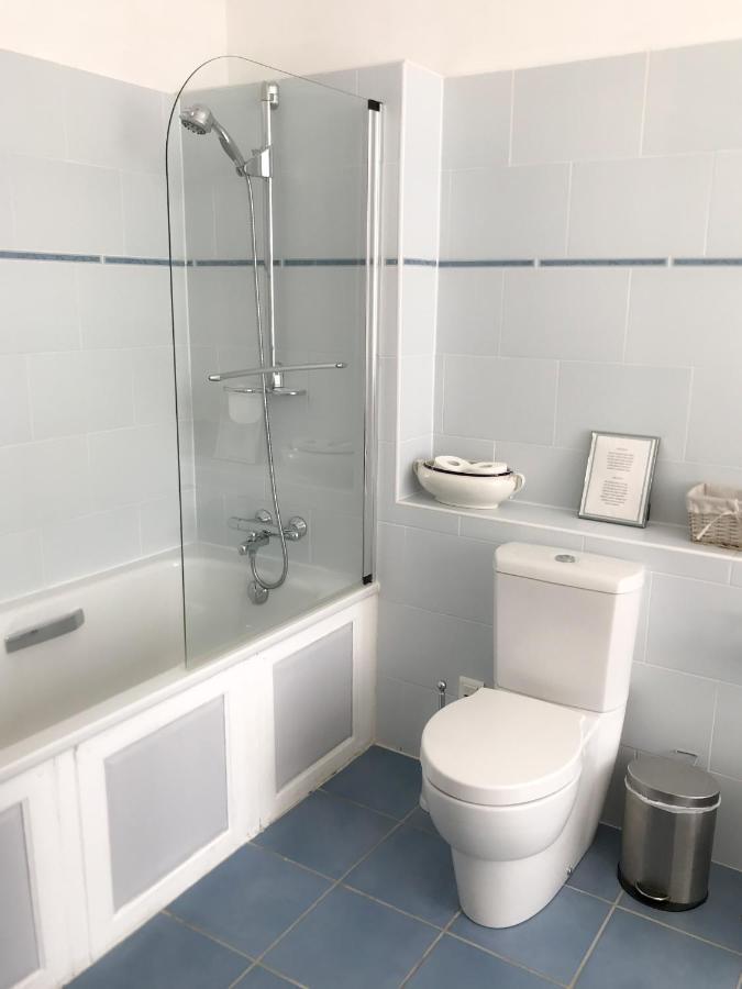 Le Petit Cochon Bed & Breakfast Valence-sur-Baïse Dış mekan fotoğraf